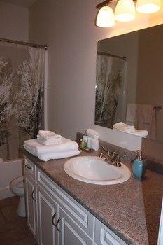 Tree To Me Inn Keremeos Экстерьер фото